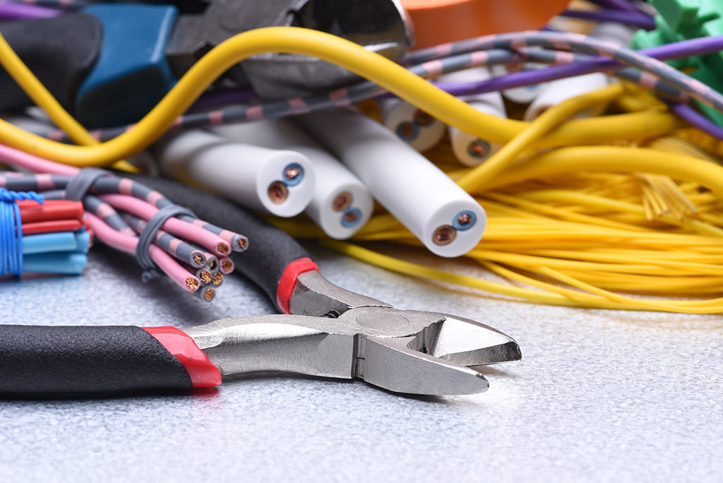 4 Top Benefits Of Hiring Domestic Electrician For Repair Work post thumbnail image