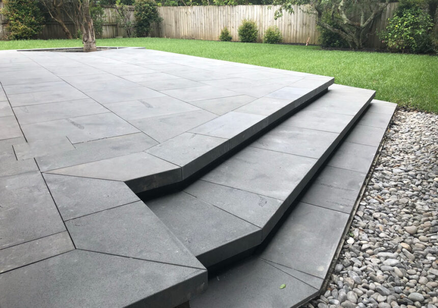 Style up Your Home Outdoor with Bluestone Pavers