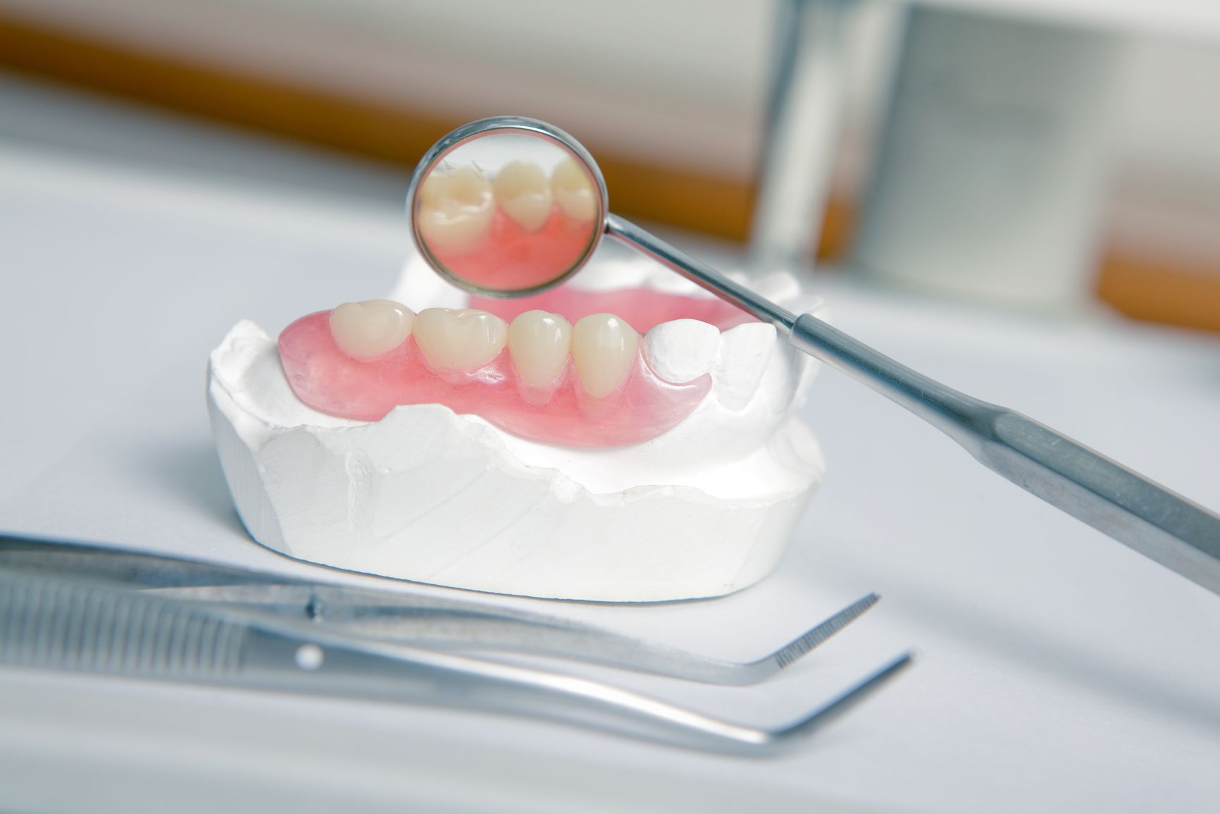 Avoid These Worst Foods To Keep Your Dentures From Getting Damaged post thumbnail image