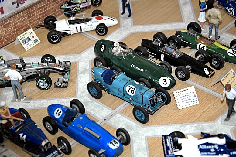 Mastering the Hunt: Tips for Diecast Model Shop Collecting post thumbnail image